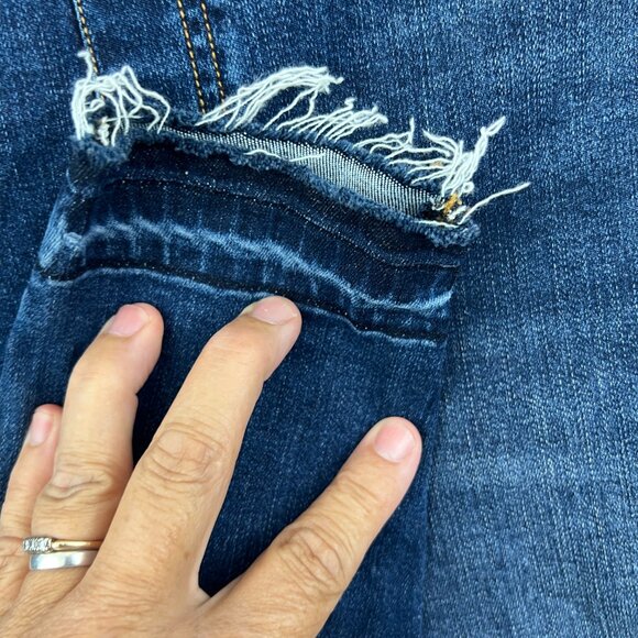 SPANX‎ Distressed Skinny Jeans #20203R Size L - Picture 7 of 10